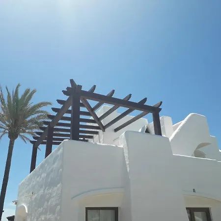 Apartment - Primera Linea De Playa Y Solarium Jo3